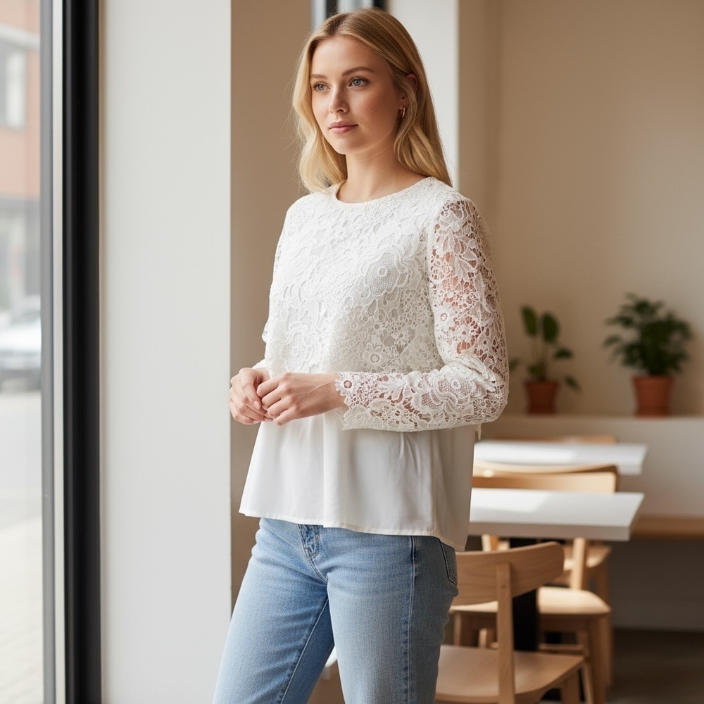 AMT White, Crochet Short Sleeve Shirt
New